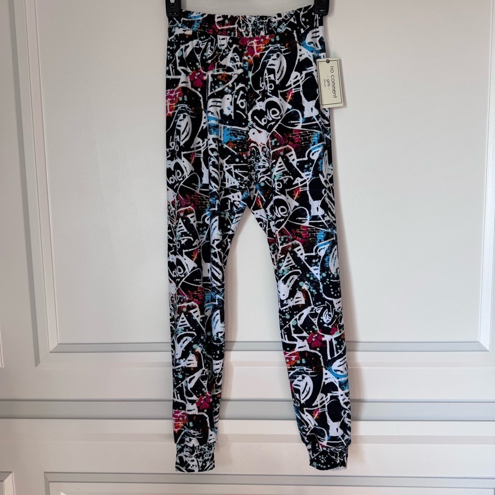 NWT no comment girls NY • LA Colorful Graffiti‎ Print Joggers Pants Size Medium